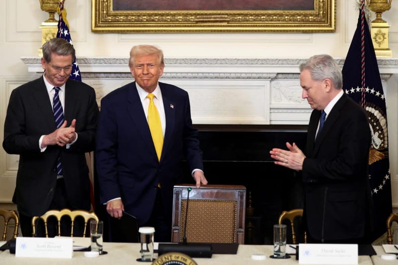 Trump Pulled $1.2 Billion From Crypto in 2025 Financial Filing