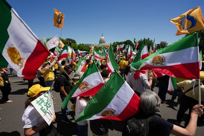 Why Crushing Iran's Economy Won't Topple the Regime