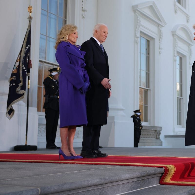 Trump Pardons 11 People: What DC's Power Corridors Are Saying