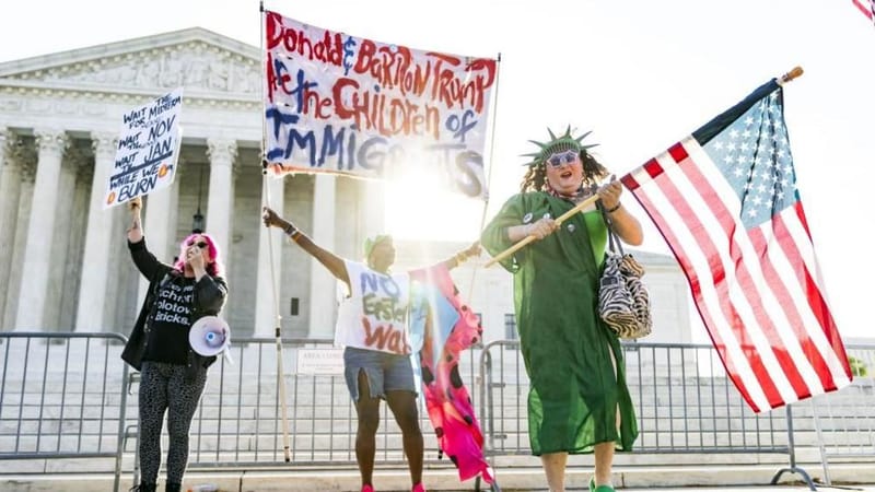 Should 4 Supreme Court Justices Be Impeached Over Birthright Citizenship?