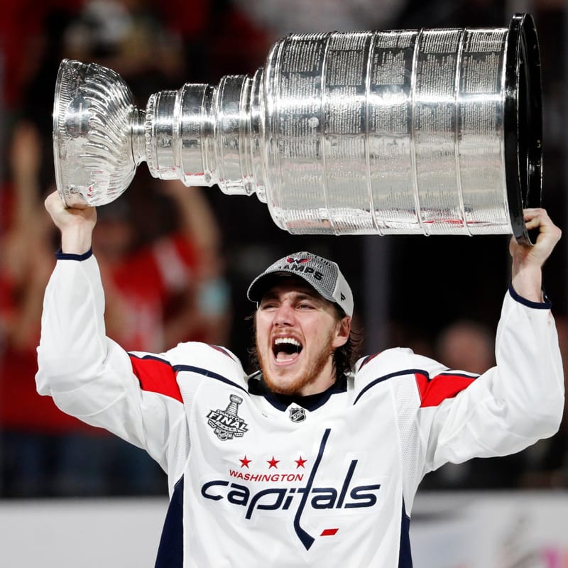 T.J. Oshie is going to the U.S. Hockey Hall of Fame, and the ceremony is coming to Washington