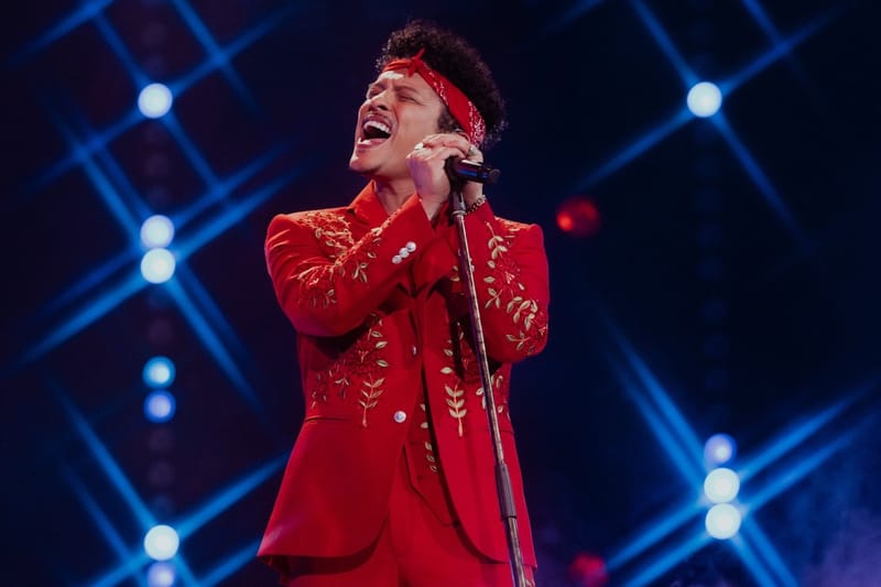 Bruno Mars just set the longest No. 1 run in R&B/hip-hop chart history