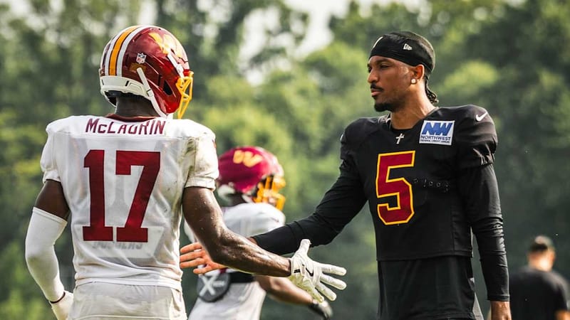 Mariota's MCL gives out in London, and now Daniels has to be ready