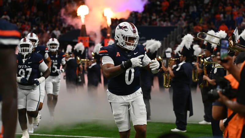 Navy falls 38-34 at UTSA after second-half collapse