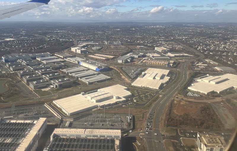 Senate Bill Would Make Data Centers Pay for Grid Upgrades. Northern Virginia Has the Most at Stake.